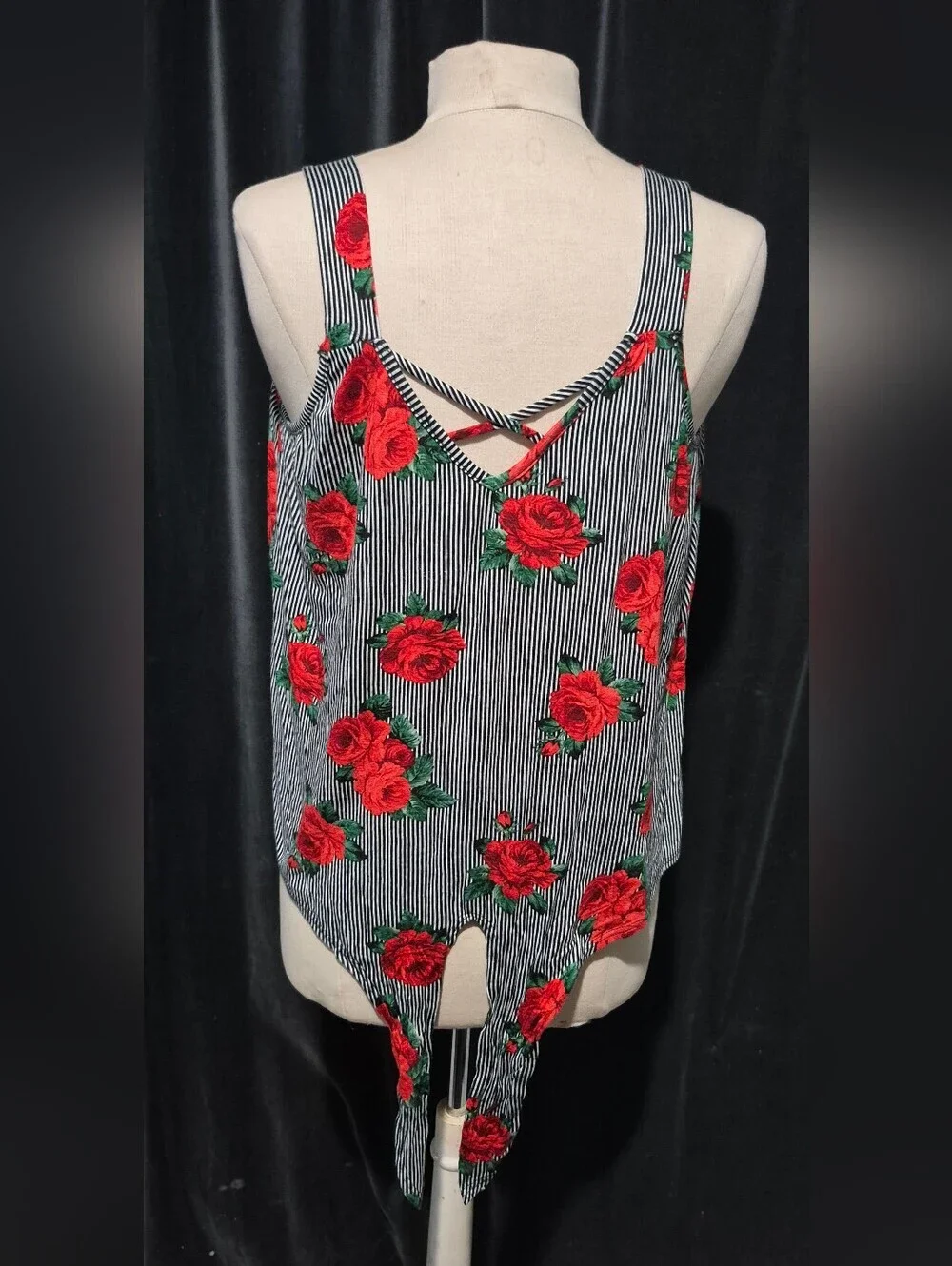 Floral Stripe V-Neck Tank Top - Red